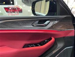 جیپ گراند شیرۆکی